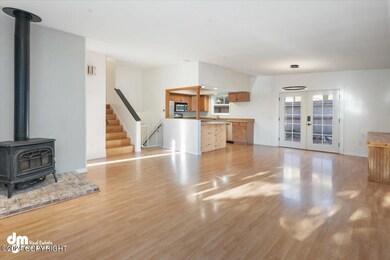 10-Living Room_SLS_-1660