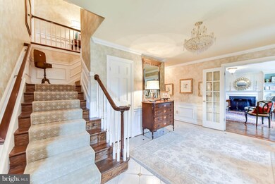 1302 Gatewood Dr, Alexandria, VA 22307 - photo 3