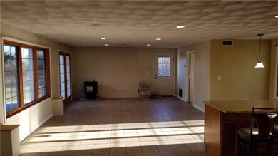 106 Torrey Rd, Wakefield, RI 02879 - photo 3