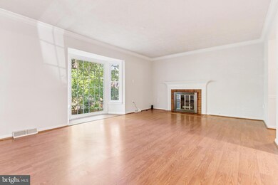 1509 Carlyle Dr unit 152, Crofton, MD 21114 - photo 6