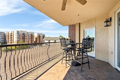 Legends of Magnolia unit 204, Auburn, AL 36830 - photo 3