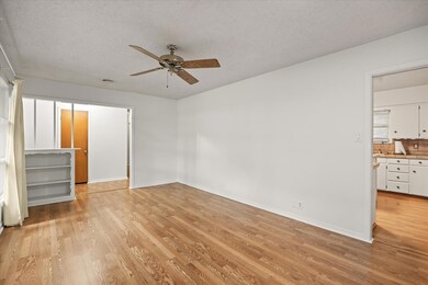 1313 Roberts Ave, Cleburne, TX 76033 - photo 5