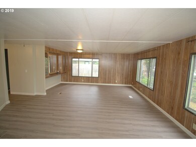 804 Siano Loop, Florence, OR 97439 - photo 5