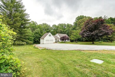 8903 Hooes Rd, Lorton, VA 22079 - photo 4