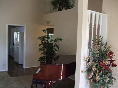 06a From front room looking at entrance