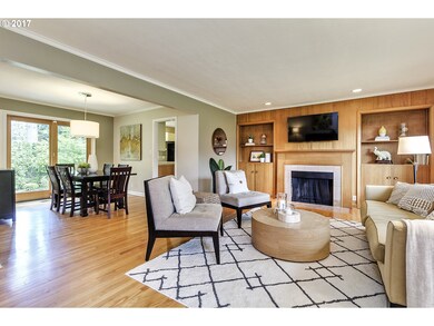 Living Room/Dining Room