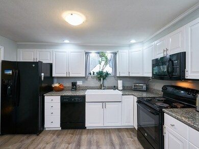 27 Darrell Dr, Randolph, MA 02368 - photo 2