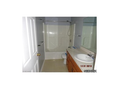 UP full bathroom