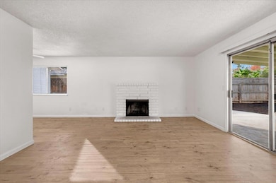 6035 N Selland Ave, Fresno, CA 93711 - photo 2