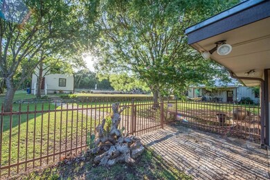 862 Gail Dr, Weatherford, TX 76085 - photo 6