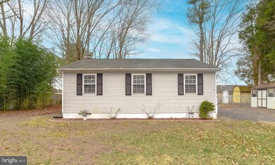 40169 Beach Dr, Mechanicsville, MD 20659 - photo 2
