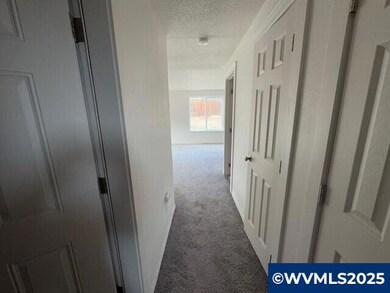 844 SE Maliah Ave, Madras, OR 97741 - photo 2