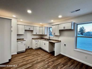 408 Clear Fork Dr, Pioneer, OH 43554 - photo 3