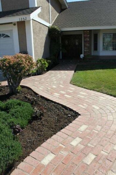 Nice Brickwork on walkway in front