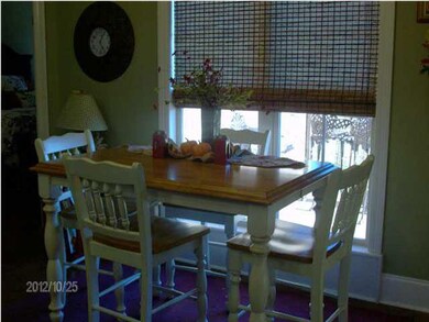 Breakfast nook