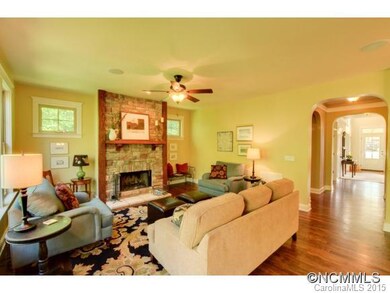 Family Rm, stone Fireplace
