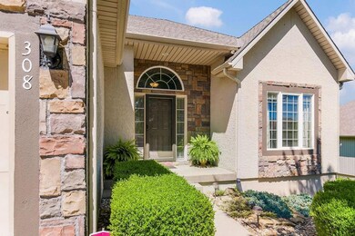 308 Alexander Creek Ct, Raymore, MO 64083 - photo 2