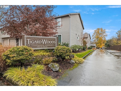 10900 SW 76th Place unit 46, Portland, OR 97223 - photo 3