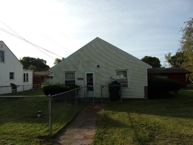 19254 Arthur St, South Bend, IN 46637 - photo 2