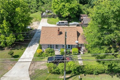 Aerial view of property and surrounding area