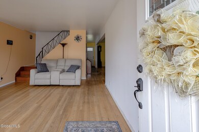 1646 van Cortland St, Schenectady, NY 12303 - photo 5