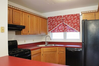 282 Ethan Allen Pkwy unit 6, Burlington, VT 05408 - photo 6