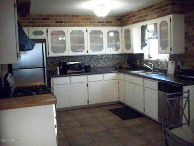 Kitchen1