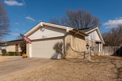 3004 Mossy Oak Ln, Bedford, TX 76021 - photo 4