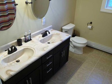 Master Bath/Spa.