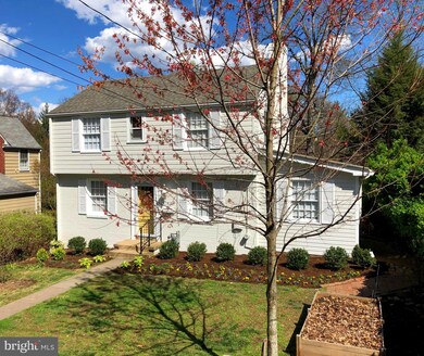 7411 Ridgewood Ave, Chevy Chase, MD 20815 - photo 2