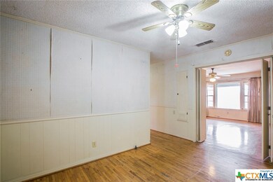 2004 Lavendusky Dr, Temple, TX 76501 - photo 7