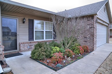 8727 S 261st East Ave, Broken Arrow, OK 74014 - photo 4