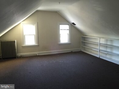 213 Collingdale Ave, Darby, PA 19023 - photo 7