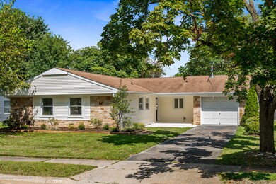 164 Idlebrook Ln, Matawan, NJ 07747 - photo 2