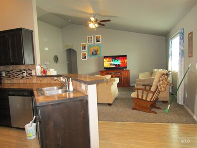 2603 S Yellowstone Trail, Burley, ID 83318 - photo 3