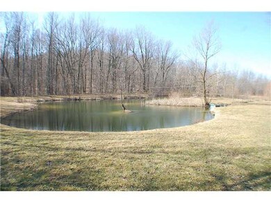 Waterfront/Dock/Pier Pond