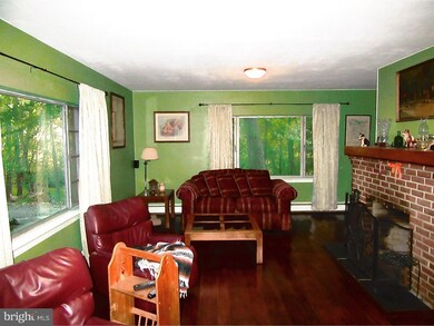 1914 W Strasburg Rd, Coatesville, PA 19320 - photo 5