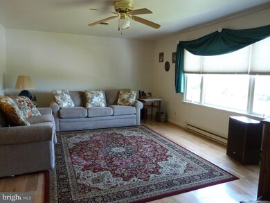 10623 Connor Dr, Williamsport, MD 21795 - photo 6