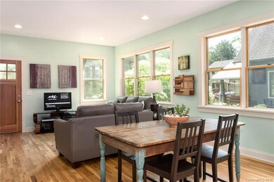 Open Floor Plan With 9' Ceilings