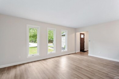 52222 Pickwick Ln, South Bend, IN 46637 - photo 3