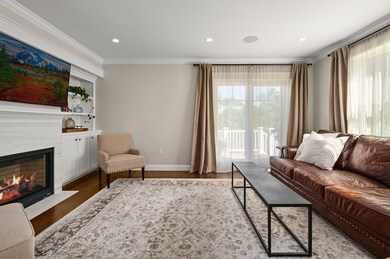 8 S Crescent Circuit unit 8, Boston, MA 02135 - photo 6