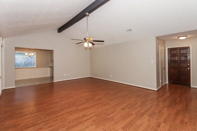 16310 Forest Bend Ave, Friendswood, TX 77546 - photo 4