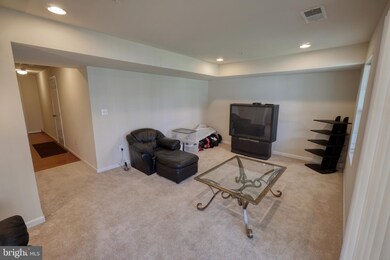 11406 Sandhurst Place, White Plains, MD 20695 - photo 6