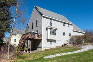 109 Barbara Ln, Hudson, NH 03051 - photo 3