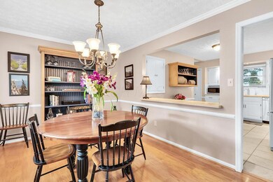 593 Wickham Way-15-SMALL