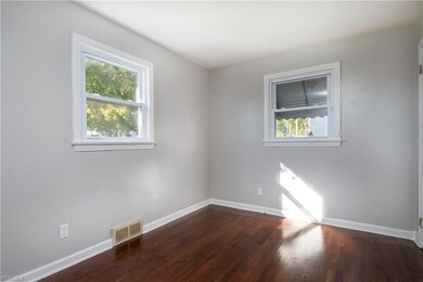 545 Creed St, Struthers, OH 44471 - photo 6