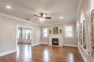 117 W Lee Ave, Weatherford, TX 76086 - photo 4