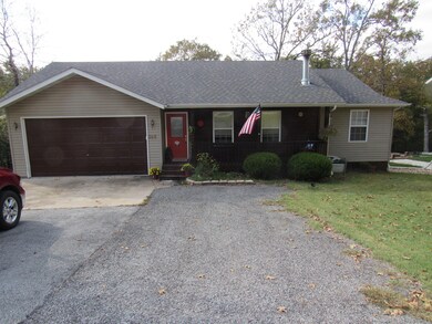 265 Deer Park Cir, Kimberling City, MO 65686 - photo 2