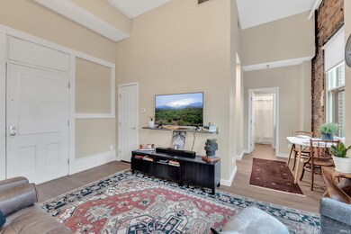 112 W Washington Blvd unit 422, Fort Wayne, IN 46802 - photo 5