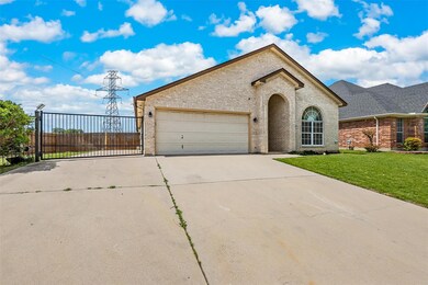 129 Billy Creek Dr, Hurst, TX 76053 - photo 2